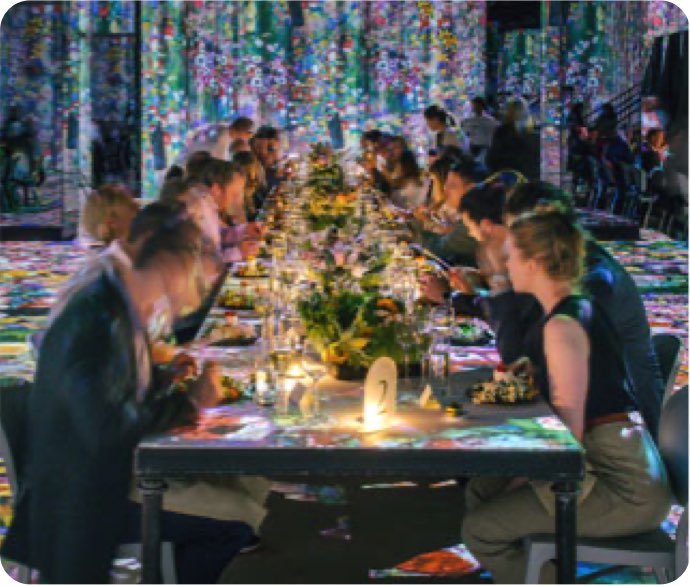 Marriott Bonvoy cardmembers at the Hall des Lumieres Immersive Art & Dining Experience