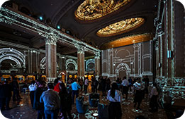 Marriott Bonvoy Cardmembers viewing projections on the wall at Hall des Lumières 