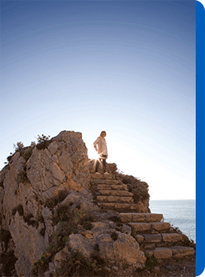 United QuestSM yellow surf board