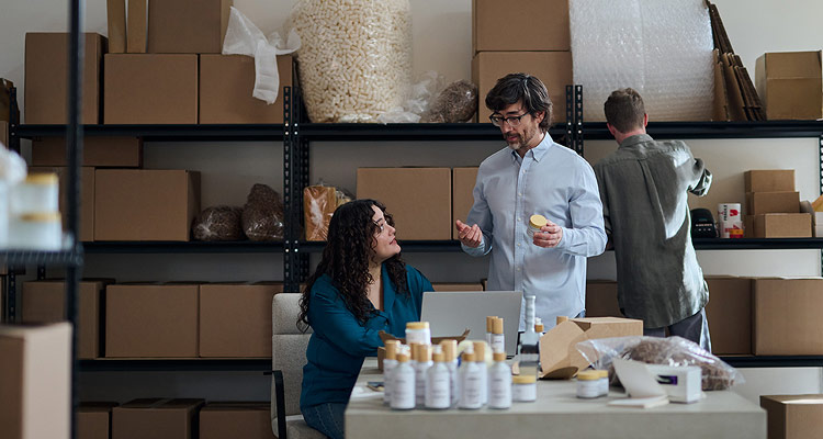 2 women looking down