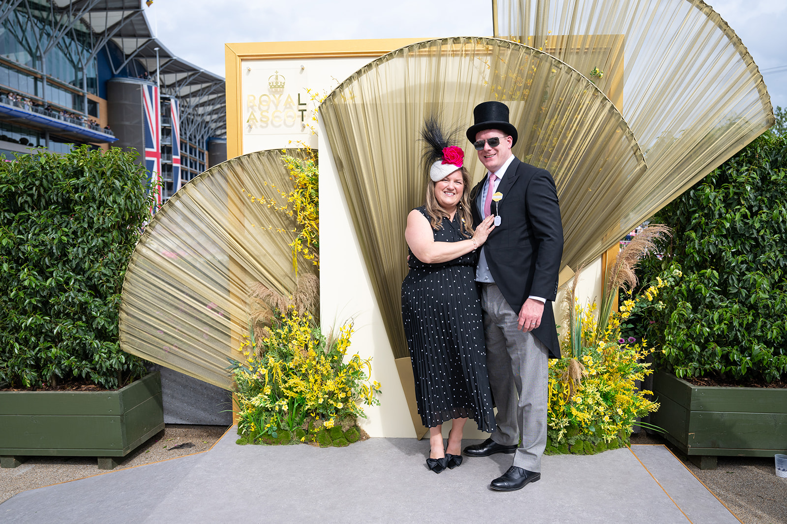 Decorative fan photo backdrop